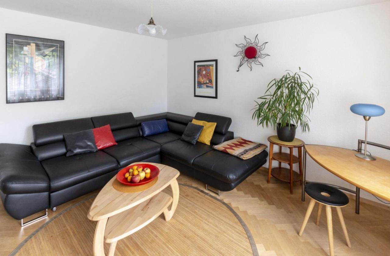 Apartments im Café Einstein Friburgo in Brisgovia Esterno foto